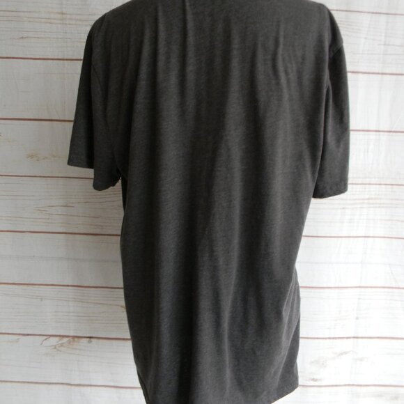 NATIONAL LAMPOON'S MERRY CHRISTMAS FROM THE GRISWOLD'S GRAY T-SHIRT SZ XL UNISEX - Picture 3 of 4